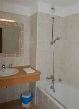 Hotel La Perna Pernes-les-Fontaines