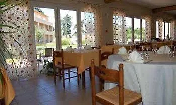 Hotel La Perna Pernes-les-Fontaines