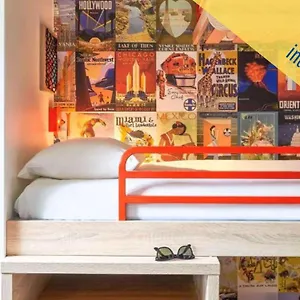  Hotel Hotelf1 Igny Massy Tgv France
