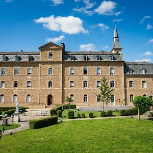 ** Hotel Hôtellerie 2** Du Couvent De Malet France